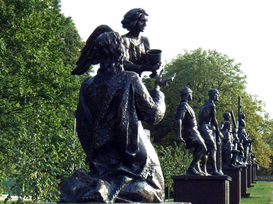 rzeźby jasna Góra