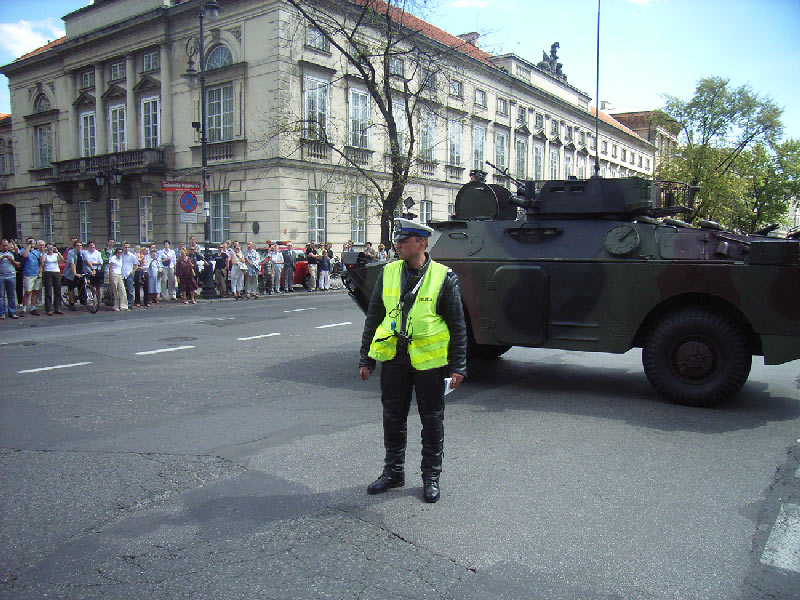 defilada wojskowa - czołgi