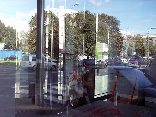 szyba i miasto